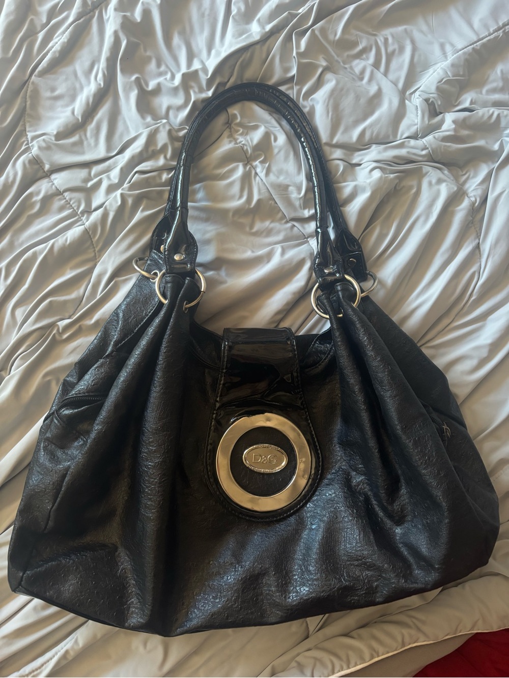 D&G Black Shoulder Bag with Polished Logo Accent